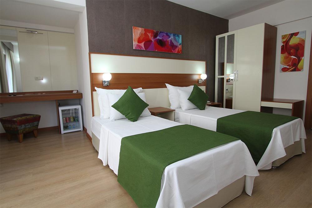 Hotel Ege Tulip Çeşme Exteriér fotografie
