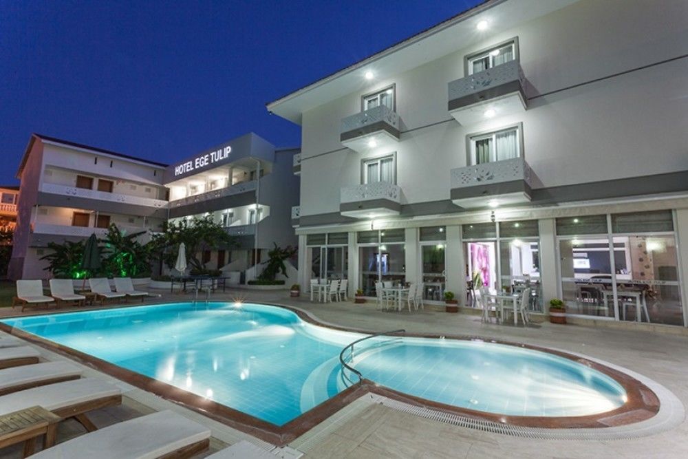 Hotel Ege Tulip Çeşme Exteriér fotografie