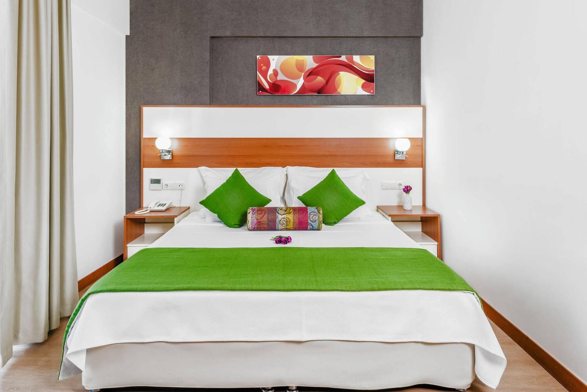 Hotel Ege Tulip Çeşme Exteriér fotografie